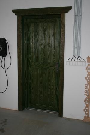 Dvere 3